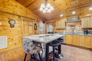 NautiPine Lodge - Sevierville - 4