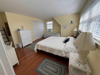Ogunquit Beach Town Rental - Walk to town with your family and Fur baby - Ogunquit - 9