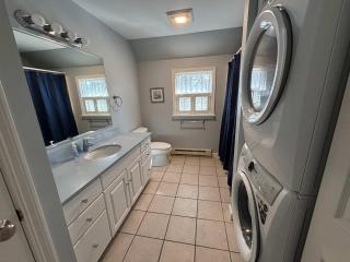 Ogunquit Beach Town Rental - Walk to town with your family and Fur baby - Ogunquit - 5