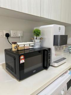 SKS 1-4 Pax, CIQ, Netflix - 4