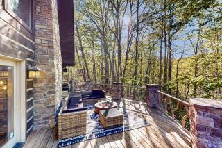 Lake Lure Living - Lake Lure - 8
