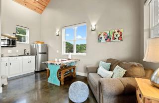 Stunning Cottage with Fantastic Views for a Romantic Escape near Austin, Texas - Hammetts Crossing - 5