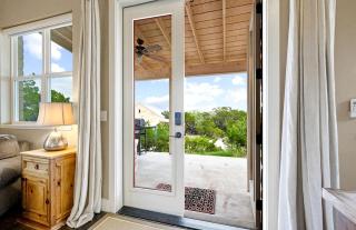 Stunning Cottage with Fantastic Views for a Romantic Escape near Austin, Texas - Hammetts Crossing - 4