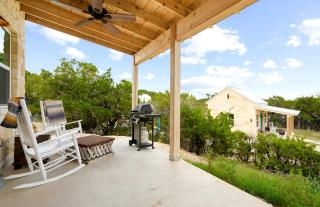 Stunning Cottage with Fantastic Views for a Romantic Escape near Austin, Texas - Hammetts Crossing - 3