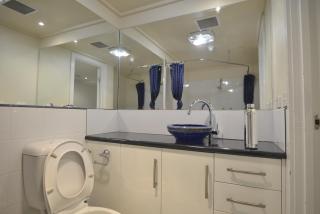 Slopeside Studio 4 Guests Ski in Ski out - 3