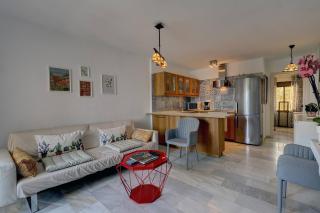 082 - Stunning Sea Views Beachfront Apartment - Benalmádena - 4