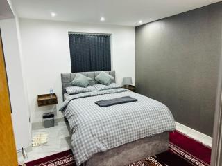 Perfect stay near Manchester Airport - Wythenshawe - 3