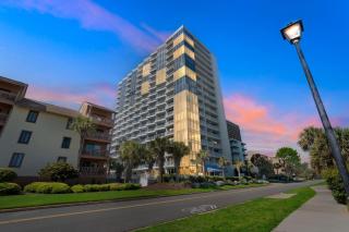 Oceanfront Gem Pool, Balcony, Modern Touch condo - Myrtle Beach - 2