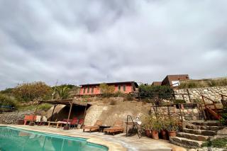 Girasol Studio BBQ Kitchen Parking & Shared Pool - Algarrobito - 2
