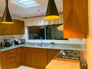 San Diego Suites Confort, Vista & Estacionamiento en Cuenca - 1