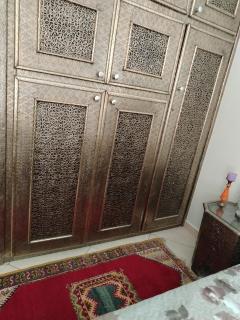 Joli et affordable appart pas loin de l'aéroport - 9