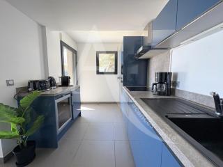 FRONT DE MER 98 M², 3 CHAMBRES, TERRASSE 90 M² - Sète - 3