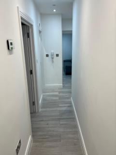 QB Stylish 2 Bedroom Apartment - Smart TV - Wifi - Parking - West Thurrock - 8