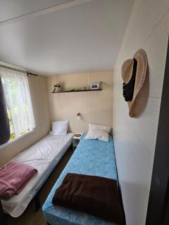 Mobile-home hyeres var climatisé dans camping avec piscine jusqu'à 6 personnes - Hyères - 6