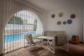 At503 Ground floor & pool, beach 15min walk away - 2