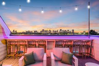 Game Room & Rooftop Deck at Downtown Nashville - Nashville - 8