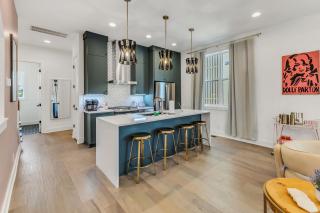 Game Room & Rooftop Deck at Downtown Nashville - Nashville - 4