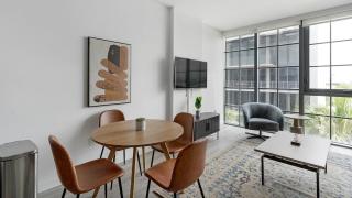 The Juliet IV Vibe 8697 - Miami - 8
