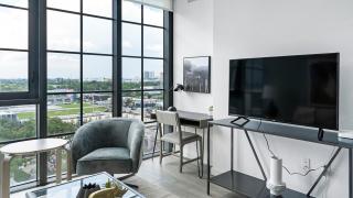 The Juliet V Vibe 8700 - Miami - 3