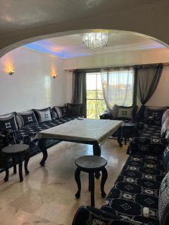 Duplex de rêve en face du jardin majorelle - Oulad Akkou - 9