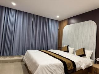 Ho-Motel International - 4