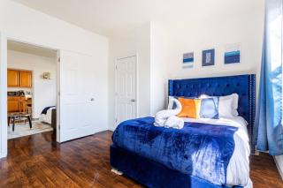 Family Urban: 2BR FREE Pkng Airport NYC Ease - Newark - 9