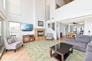 Spacious Oceanfront Home Near Newport Pier - Newport Beach - 5