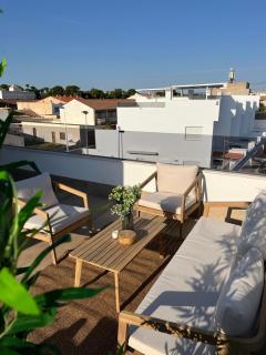 Modern home with private pool & close to the beach - 2