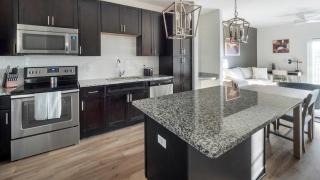 The Daniel Vibe 8734 - Charleston - 2