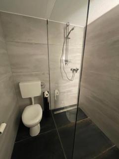 Fachwerkhaus mit 2 getrennten Schlafzimmern, Wohnzimmer und Küche - 7