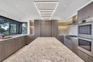 The Sunset Lane Waterfront Home - West Vancouver - 4