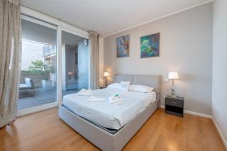 MGH Luxury - Residenza La Perla Peschiera Lakefront - Peschiera del Garda - 6
