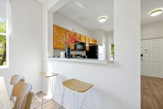 Resort Access and Great Location - Orlando - 3