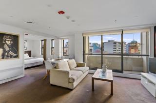 City Fringe Apt w Sunset Views Minutes To Hospital - Auckland - 2