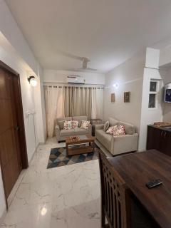 Elitee Stays - Greater Noida - 0