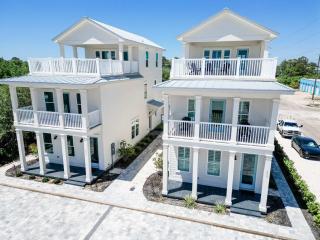 Serenity by the Sea St George Island Pool Home - Eastpoint - 0