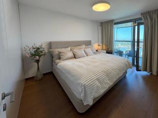 Luxury Apartment 34th Floor Eurovea Tower - - 5