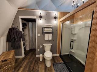 Bunny Bungalow Romantic Getaway in a Spacious Geodome - New Straitsville - 7