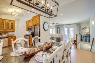 Fish, Boat and Hike Lakefront Home with Game Room! - Moneta - 3