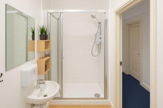 Duel of Bristol House 6BR 12 beds pre-launch rates - Bristol - 8
