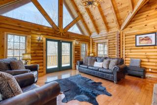 American Dream by AvantStay Deck w Views Theater Game Room Community Pool - Gatlinburg - 3