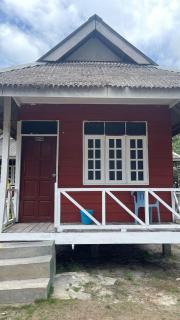 Perhentian - Fauna Beach - Kampung Kuala Besut - 1