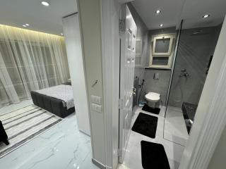 3 master bedrooms on pool - Il Cairo - 3