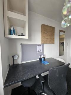 Cosy & Bright Budget Studio in Central Coventry - Coventry - 6