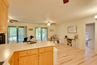 Grand Murphy Cabin with Fire Pit and Game Room! - Murphy - 2
