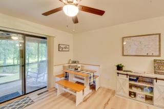 Grand Murphy Cabin with Fire Pit and Game Room! - Murphy - 1
