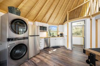 Harlow Yurt-Cabin at Canyon Lake Luxury Getaway w Hot Tub - Canyon Lake - 2