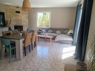 Familly house with pool - Caux - 3
