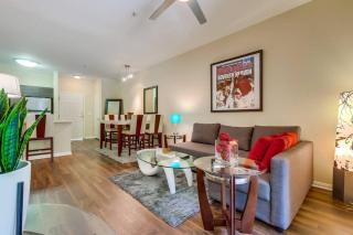 Family-Friendly Stay Near Disney With Pool & Parking - Anaheim - 1