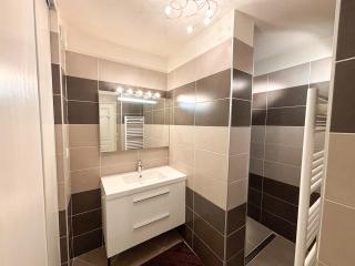 Azura - Appartement Climatisé 2 Chambres Terrasse Vue Mer avec Parking Privé Gratuit - Cavalaire-sur-Mer - 6